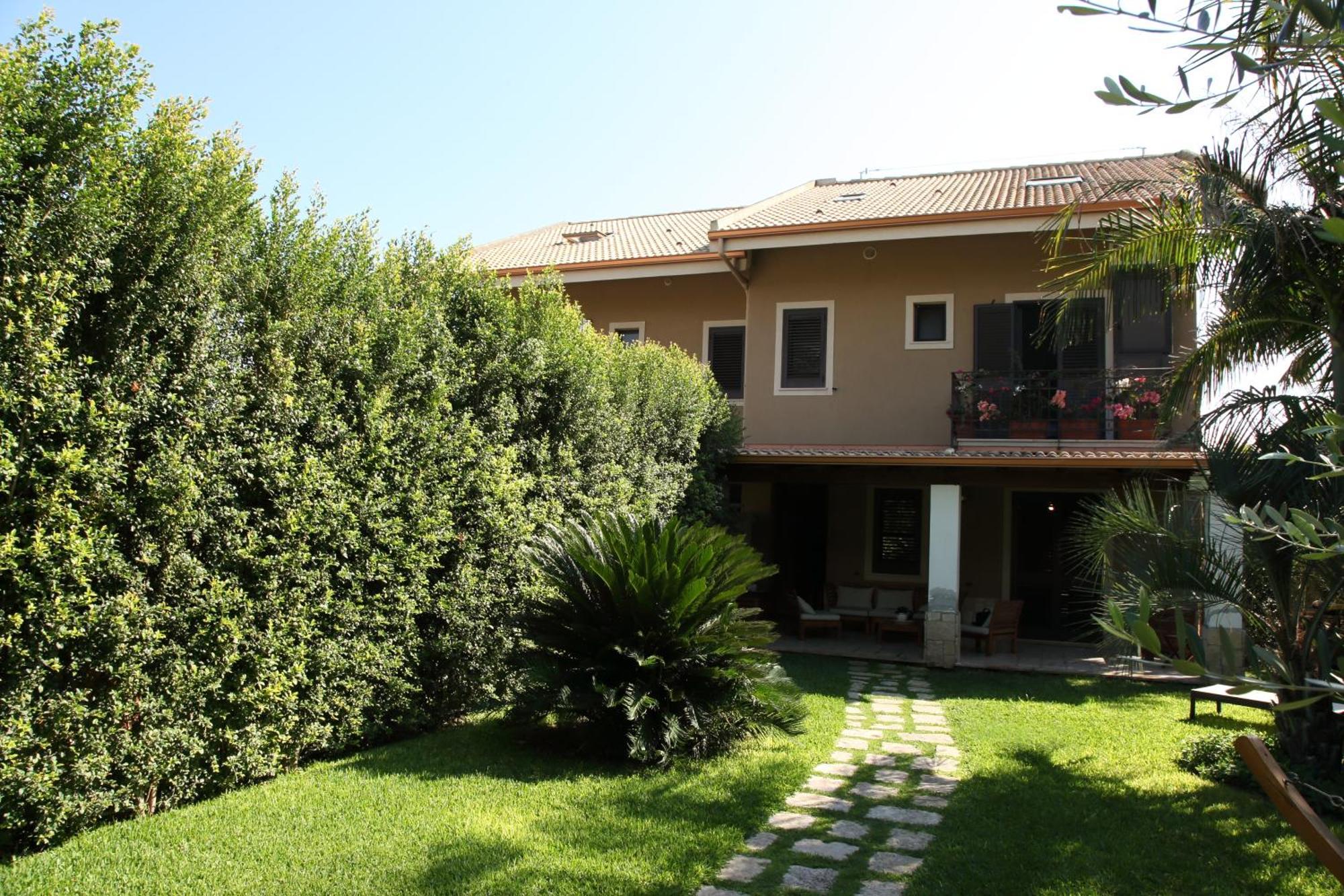 Bed and Breakfast Domus Aurige Messina Exteriér fotografie